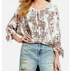 Free People Keepin' On White Floral Bohemian Tie Sleeve Button Down Boho Top